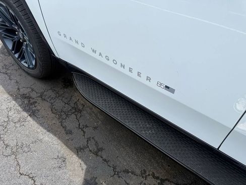New 2026 Jeep Grand Wagoneer 4WD image 10