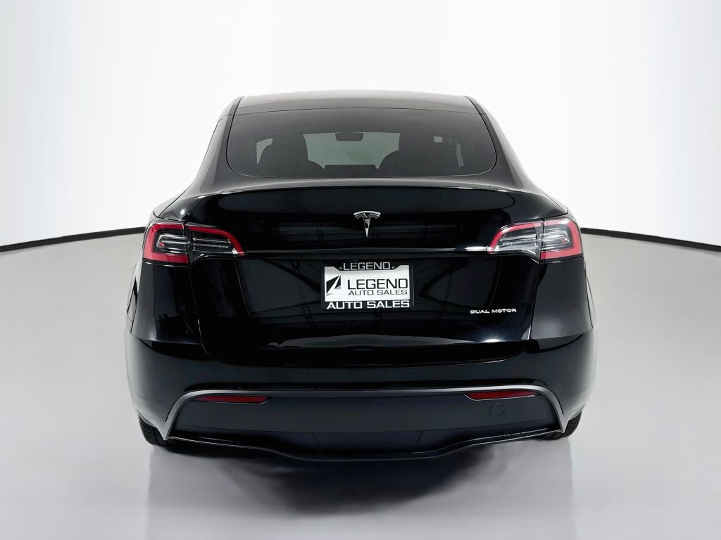 Used 2024 Tesla Model Y Long Range AWD/4WD image 7
