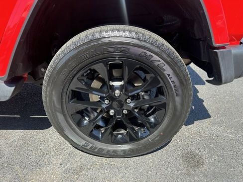 Used 2021 Jeep Wrangler Unlimited Sahara w/ Cold Weather Group image 41