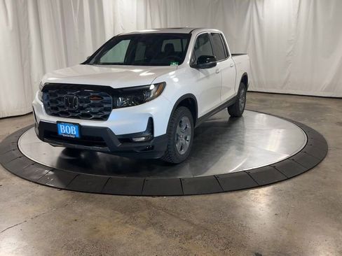 New 2025 Honda Ridgeline TrailSport image 5