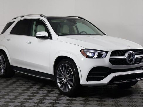 Certified 2023 Mercedes-Benz GLE 450 4MATIC image 3