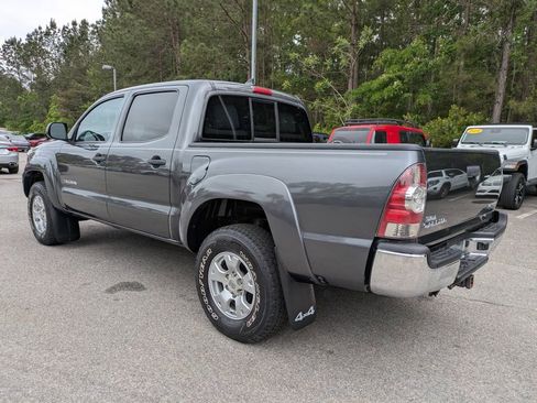 Used 2012 Toyota Tacoma 4x4 Double Cab w/ SR5 Pkg image 6