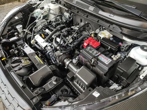 Used 2024 Nissan Kicks SR w/ SR Premium Package image 35