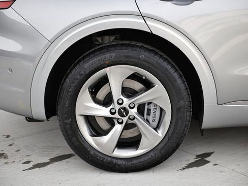 New 2026 Genesis GV70 2.5T Advanced image 6