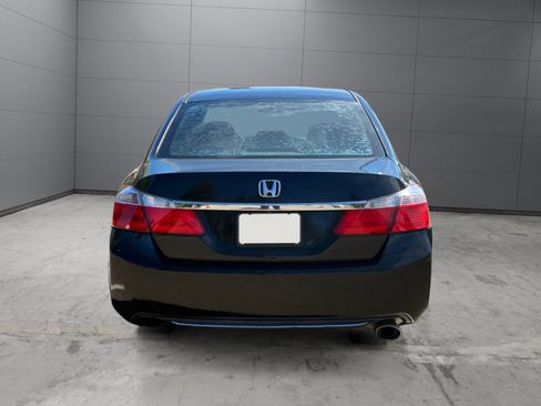 Used 2015 Honda Accord EX image 4
