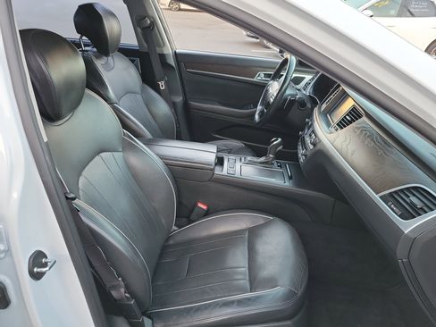 Used 2015 Hyundai Genesis 5.0 image 20