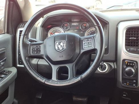 Used 2019 RAM 1500 Classic SLT w/ Luxury Group AWD/4WD image 7