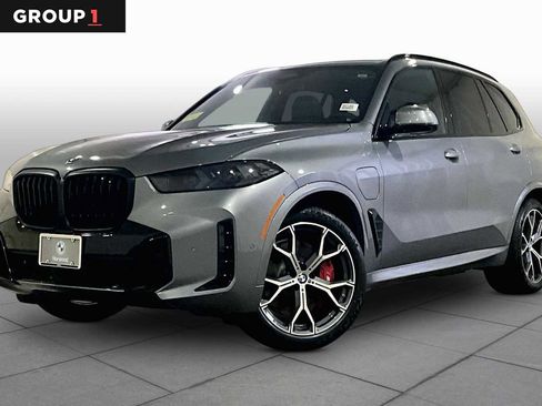 New 2026 BMW X5 xDrive50e w/ M Sport Package AWD/4WD image 1