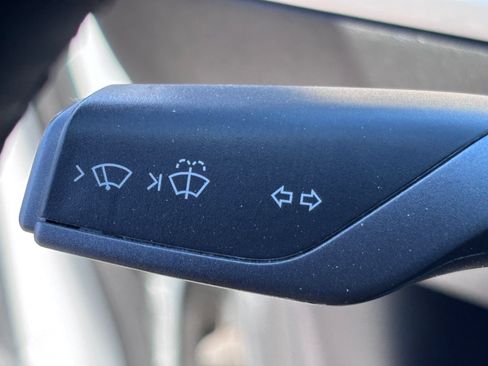 Used 2021 Tesla Model 3 Standard Range RWD image 26