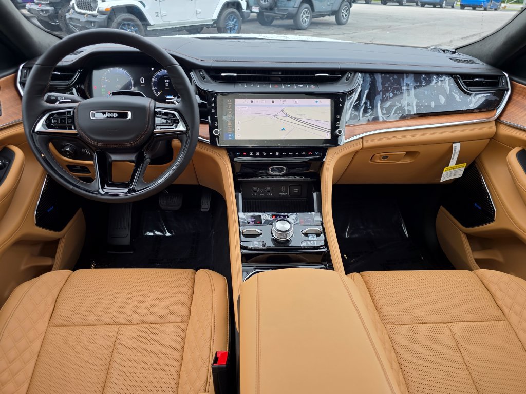 New 2027 Jeep Grand Cherokee Summit AWD/4WD image 6