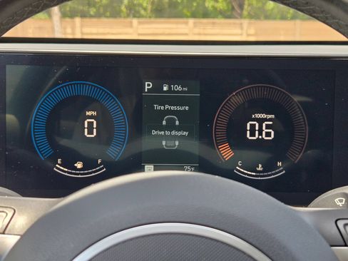 Used 2024 Hyundai Kona SEL FWD image 23