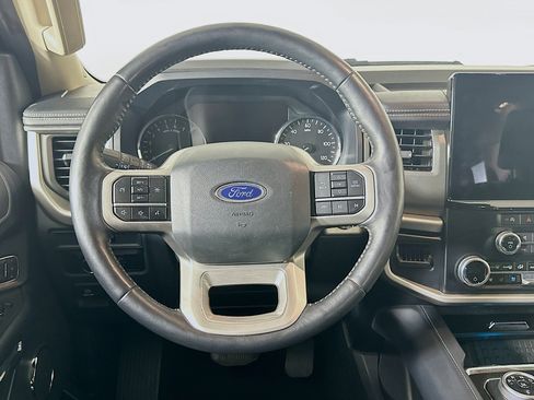 Used 2024 Ford Expedition Max XLT RWD image 18
