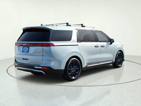 Certified 2024 Kia Carnival SX Prestige FWD image 5