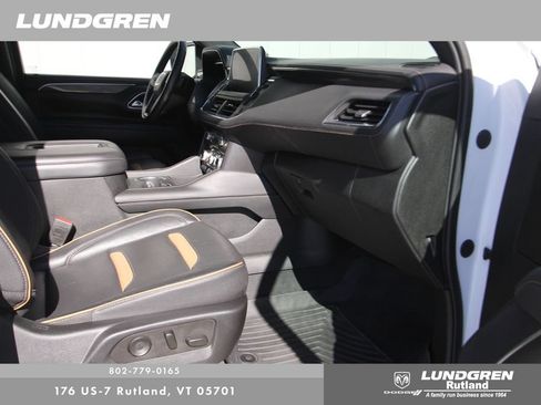 Used 2023 GMC Yukon XL AT4 AWD/4WD image 21