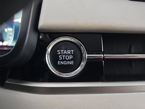 Used 2023 Mitsubishi Outlander SEL image 22