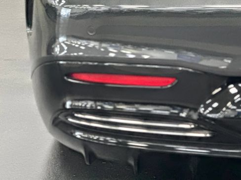 Used 2023 Mercedes-Benz EQS 580 4MATIC Sedan image 18