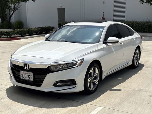 Used 2019 Honda Accord EX image 6
