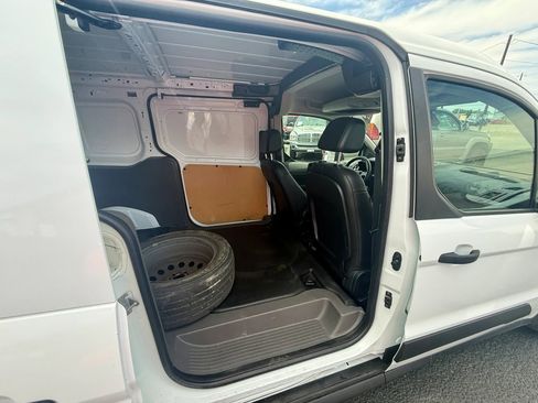Used 2020 Ford Transit Connect XL FWD image 15