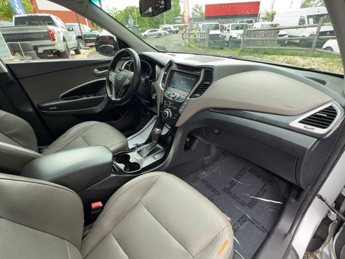 Used 2014 Hyundai Santa Fe Limited AWD/4WD image 24