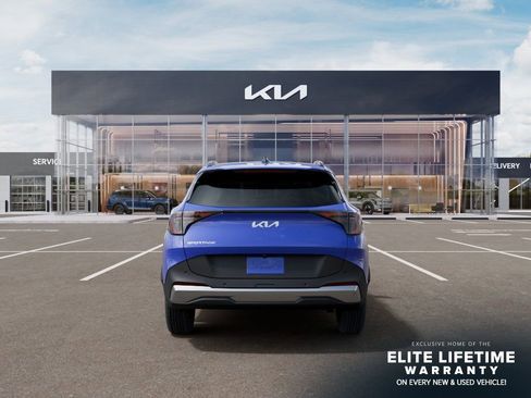 New 2026 Kia Sportage EX FWD image 6