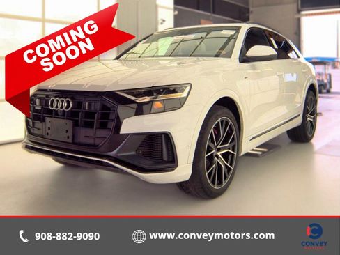 Used 2022 Audi Q8 Premium Plus w/ Premium Plus Package AWD/4WD image 1