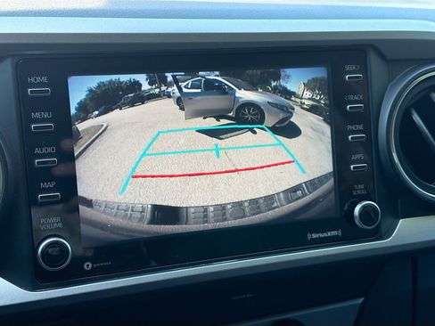 Used 2021 Toyota Tacoma SR5 w/ SR5 Appearance Package (SM) image 28