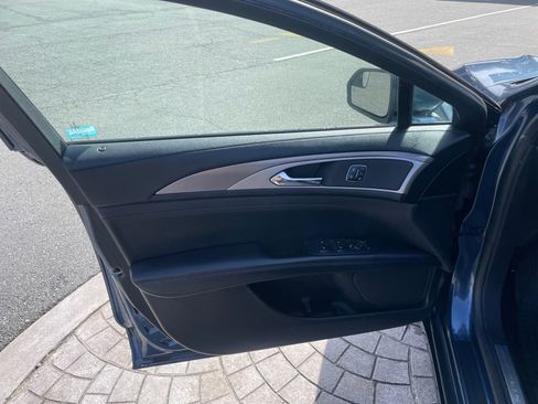 Used 2018 Lincoln MKZ Premiere image 34