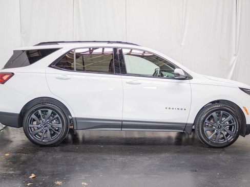 Certified 2022 Chevrolet Equinox RS w/ RS Leather Package image 4