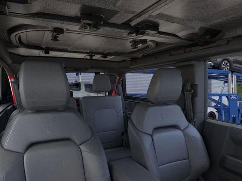 New 2026 Ford Bronco Badlands image 12