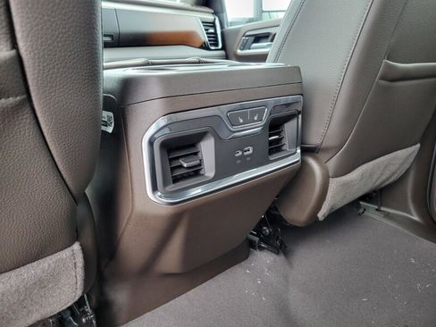 New 2026 GMC Sierra 2500 Denali w/ Denali Reserve Package AWD/4WD image 28