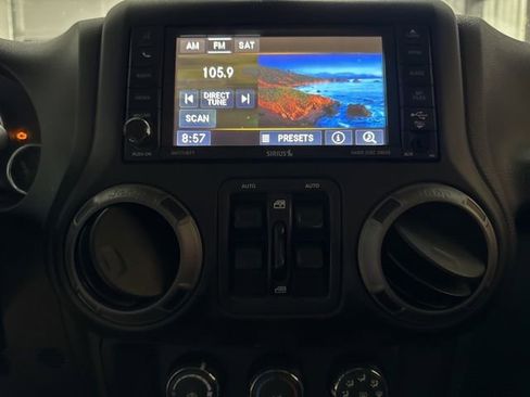 Used 2017 Jeep Wrangler Unlimited Sport w/ Quick Order Package 24S image 8