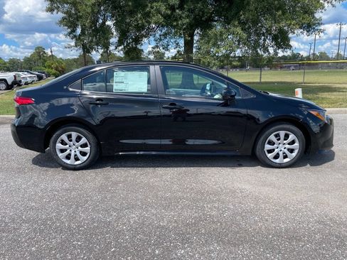 New 2026 Toyota Corolla LE FWD image 8