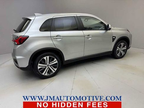 Used 2024 Mitsubishi Outlander Sport ES AWD/4WD image 5
