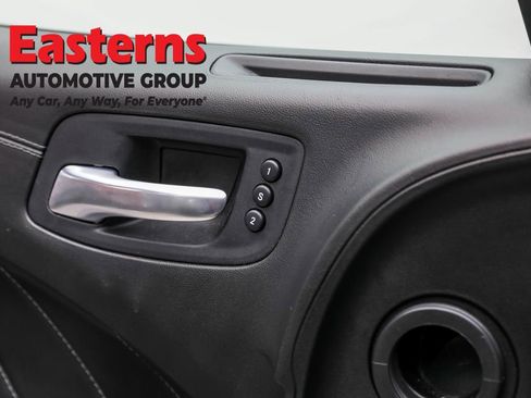 Used 2022 Dodge Charger R/T w/ Plus Group image 22