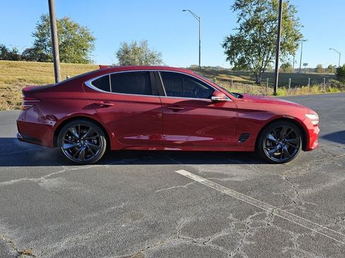 Used 2023 Genesis G70 3.3T RWD image 12