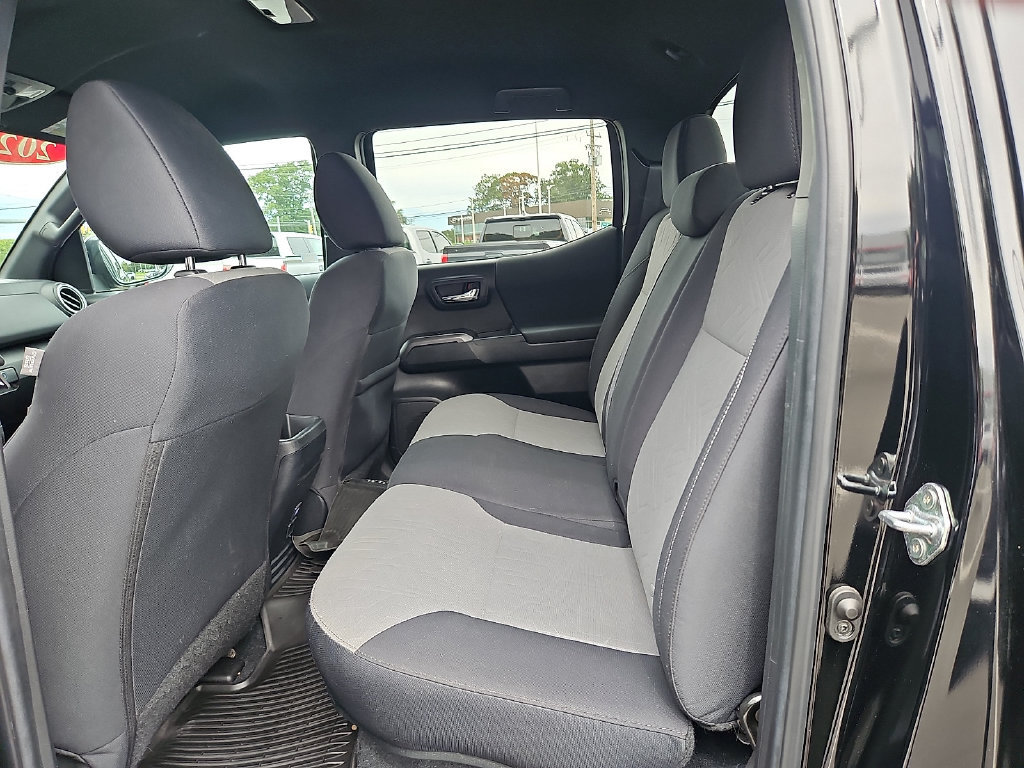 Certified 2023 Toyota Tacoma TRD Sport w/ Black Out Package (TMS) AWD/4WD image 12