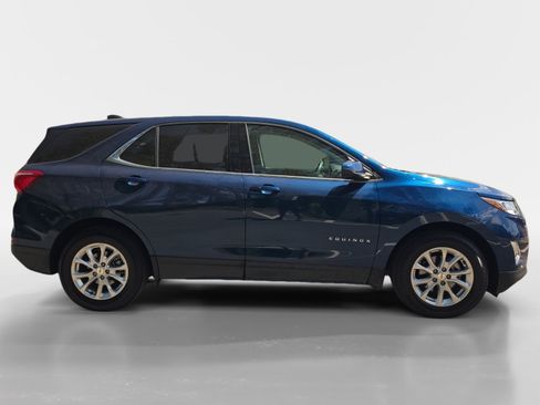 Used 2020 Chevrolet Equinox LT w/ LPO, Floor Liner Package FWD image 6
