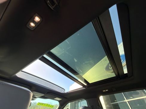 Used 2023 Ford F150 Lightning Lariat w/ Equipment Group 511A High image 21