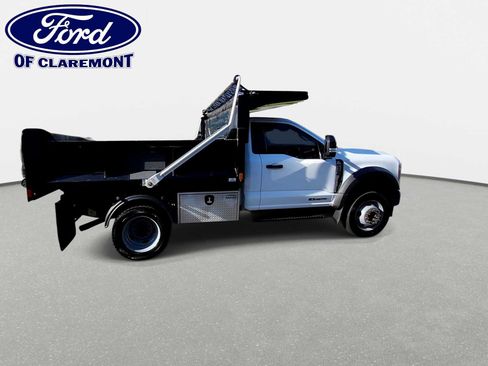Used 2023 Ford F550 4x4 Regular Cab Super Duty image 8