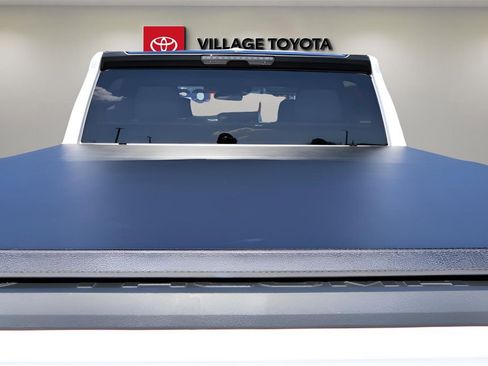 Used 2024 Toyota Tacoma SR image 18