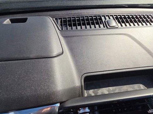 New 2026 GMC Canyon Elevation image 9