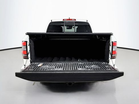 Used 2022 Nissan Frontier PRO-4X AWD/4WD image 32