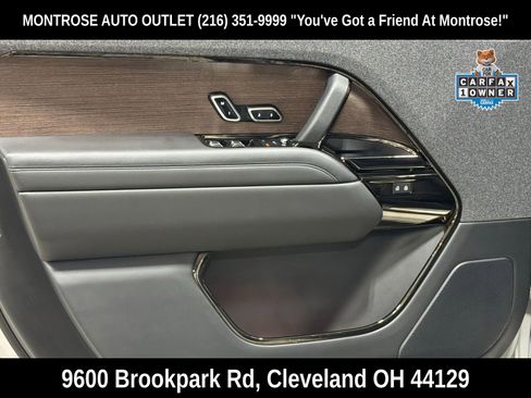 Used 2023 Land Rover Range Rover Sport SE image 11