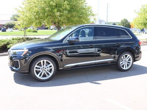 New 2025 Audi Q7 3.0T Premium Plus image 8