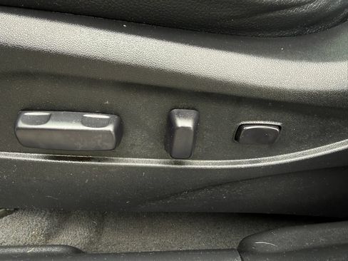 Used 2013 Hyundai Tucson Limited w/ Premium Pkg AWD/4WD image 21