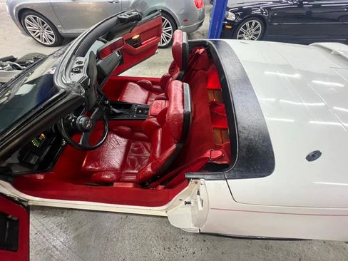 Used 1989 Chevrolet Corvette Convertible image 23