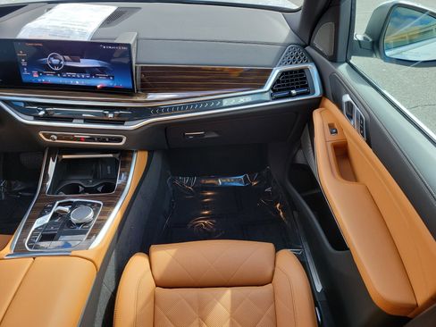 Certified 2026 BMW X5 sDrive40i image 16