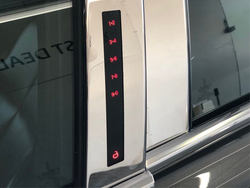 Used 2019 Lincoln Continental Premiere FWD image 21