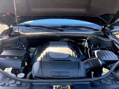Used 2021 Dodge Durango R/T image 32