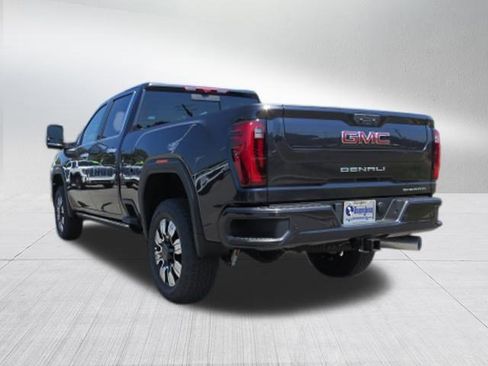 New 2025 GMC Sierra 2500 Denali w/ Denali Reserve Package image 7